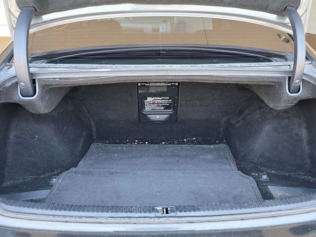 Used 2008  Lexus 250 image 18