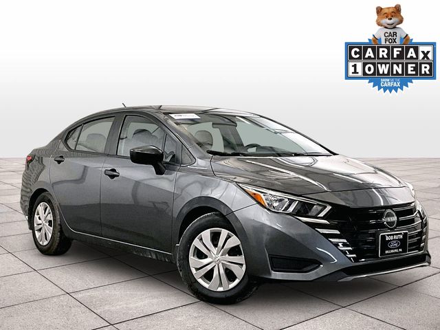 2023 Nissan Versa 1.6 S - 1