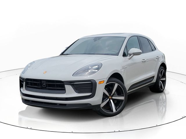 2026 Porsche Macan AWD