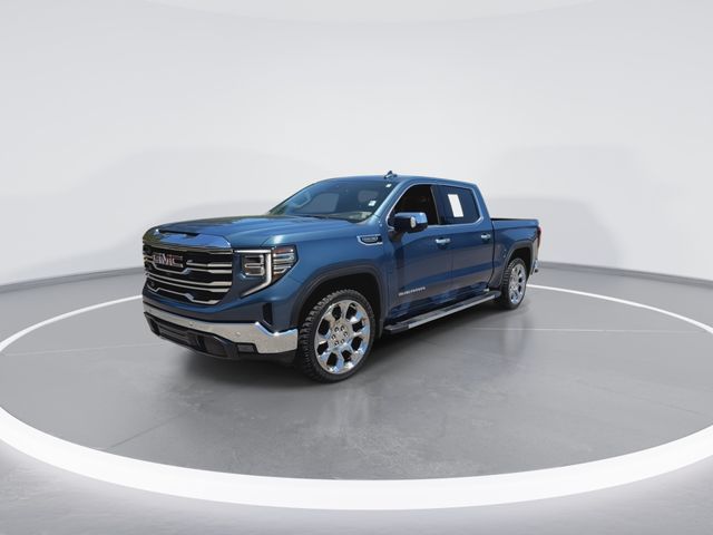 Used 2024 Blue GMC SLT image 4