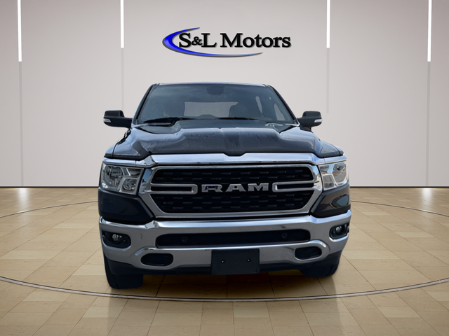 View vehicle photo 2
