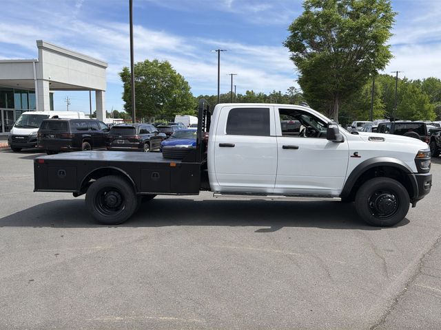 New 2026 Bright White Clear-Coat Exterior Paint RAM Tradesman image 14