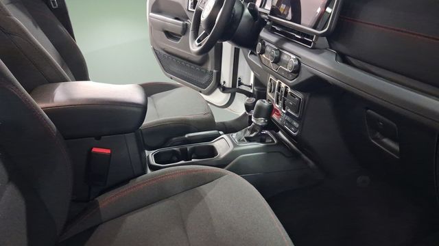 Used 2026 Jeep Wrangler SUV
