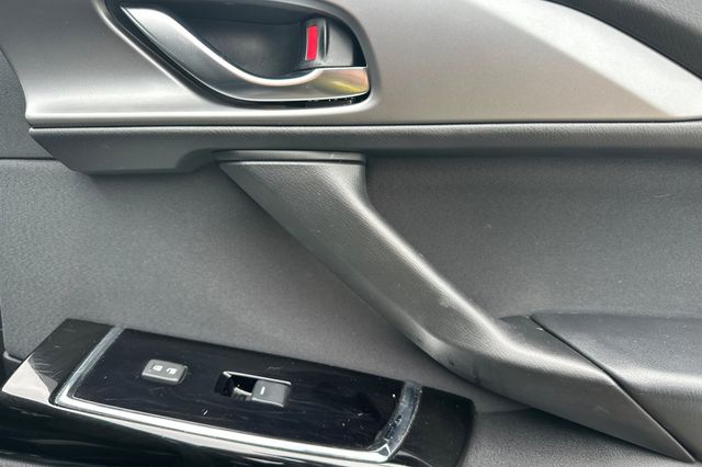 Used 2022 Jet Black Mica Mazda Sport image 19