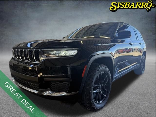 2022 Jeep Grand Cherokee L Laredo 4WD