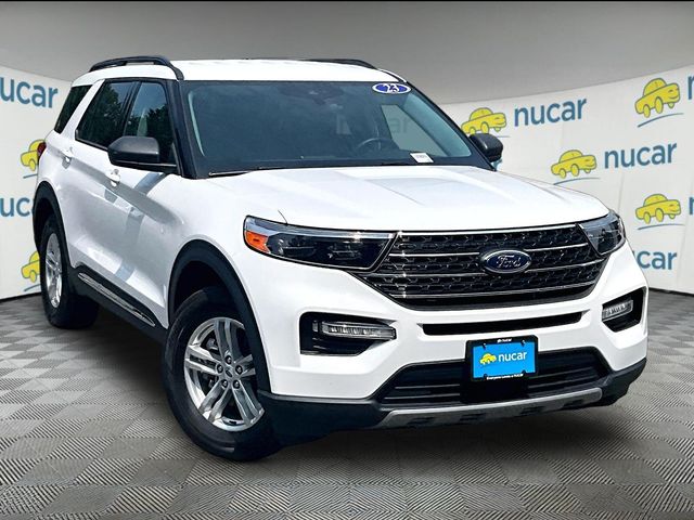 Oxford White 2023 Ford Explorer SUV / Crossover All-Wheel Drive Automatic