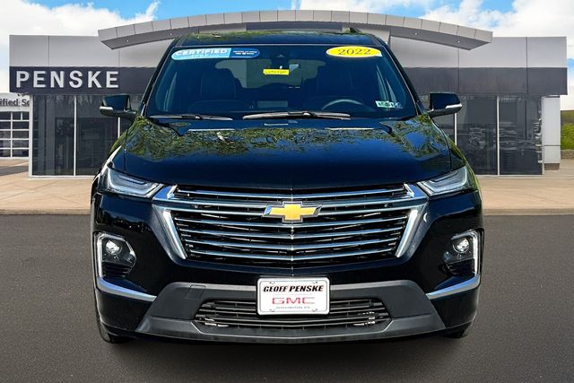 2022 Chevrolet Traverse Premier photo
