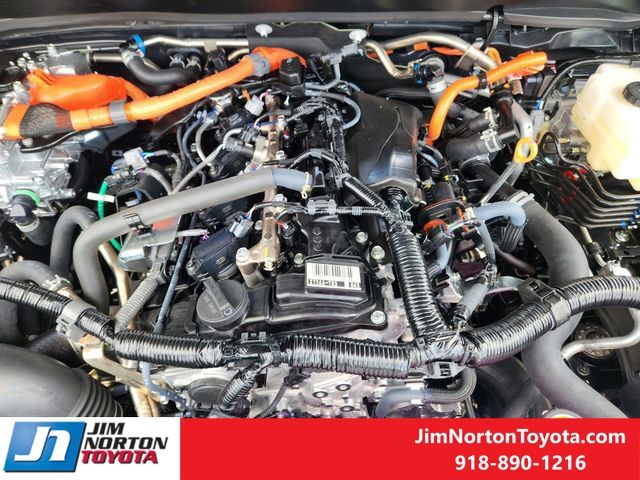 2025 Toyota Tacoma TRD Sport Double Cab photo 10