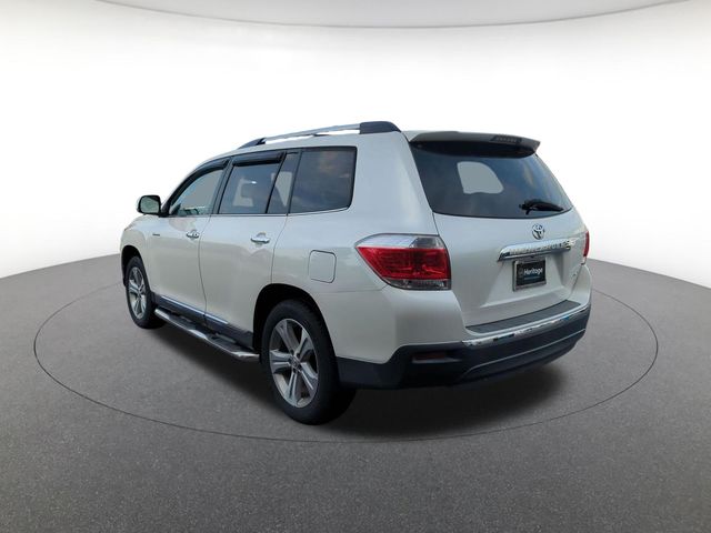 used 2013 Toyota Highlander car, priced at $18,591
