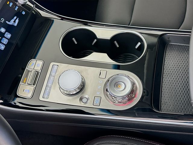 Thumbnail: 2026 Genesis GV70 - 15