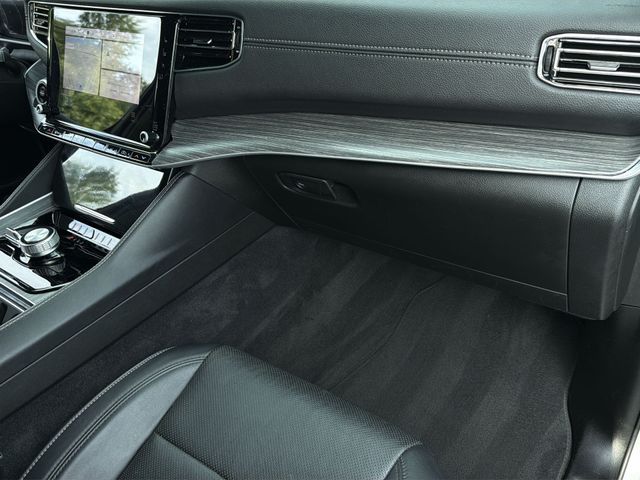 Used 2024 Silver Jeep Series II image 36