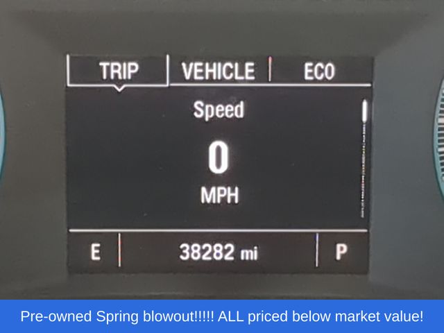 Used 2025 Summit White Chevrolet LT image 29