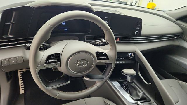 2025 Hyundai Elantra SEL Sport White at Baytown Hyundai