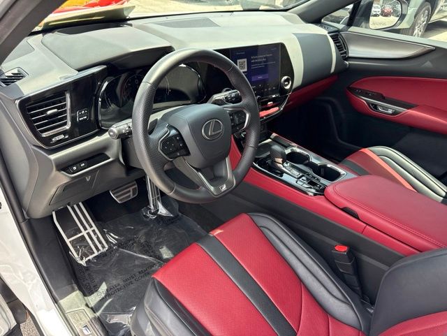View vehicle photo 2
