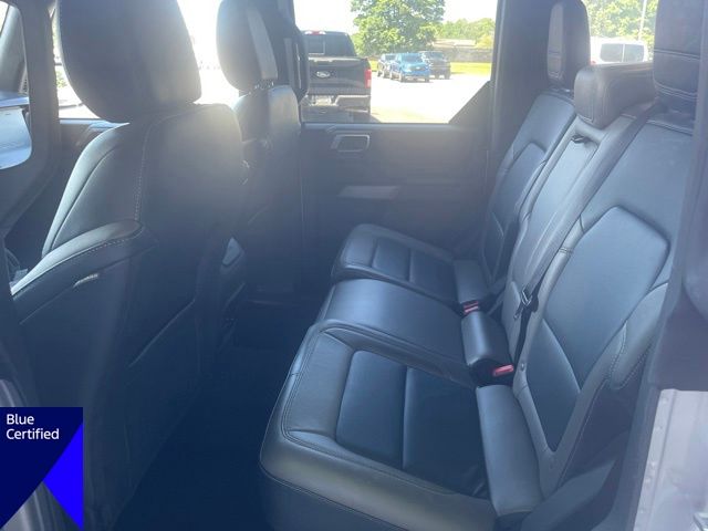 Used 2021 Silver Ford Outer Banks image 7