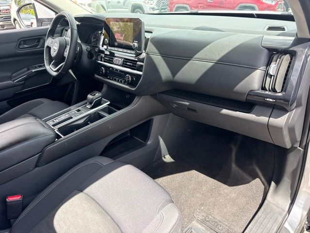 Used 2024 Nissan Pathfinder SUV