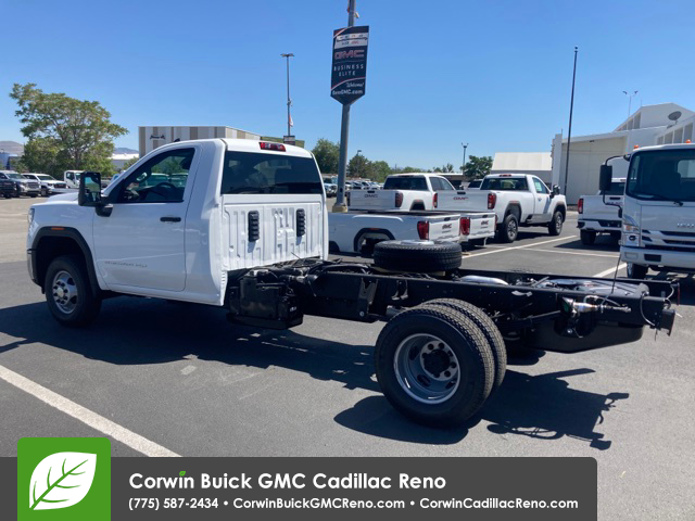 2024 GMC Sierra 3500HD Pro 19