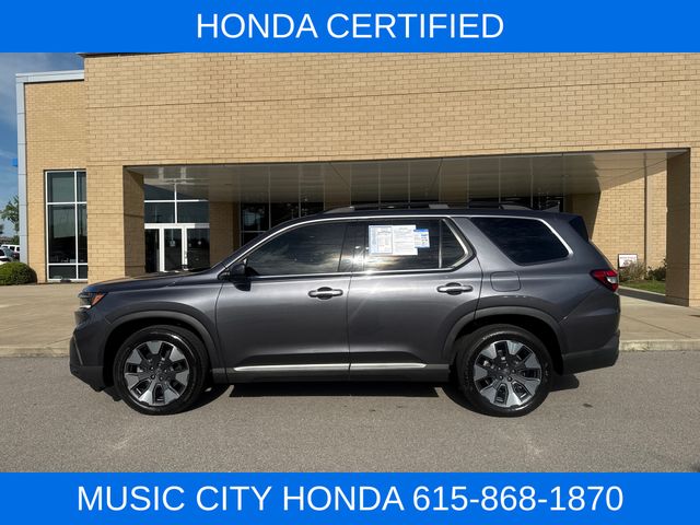 Gray (Modern Steel Metallic) 2023 Honda Pilot SUV / Crossover All-Wheel Drive Automatic