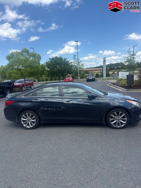 Used 2011 Hyundai Sonata SE with VIN 5NPEC4AC1BH263410 for sale in Matthews, NC