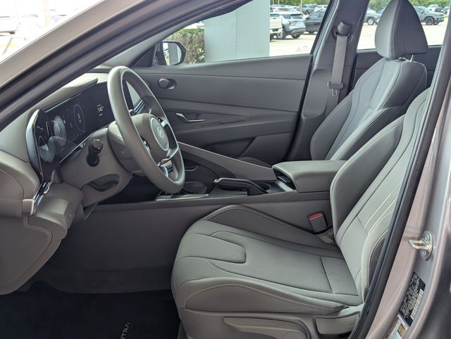 2024 Hyundai Elantra SEL Silver at Community Toyota