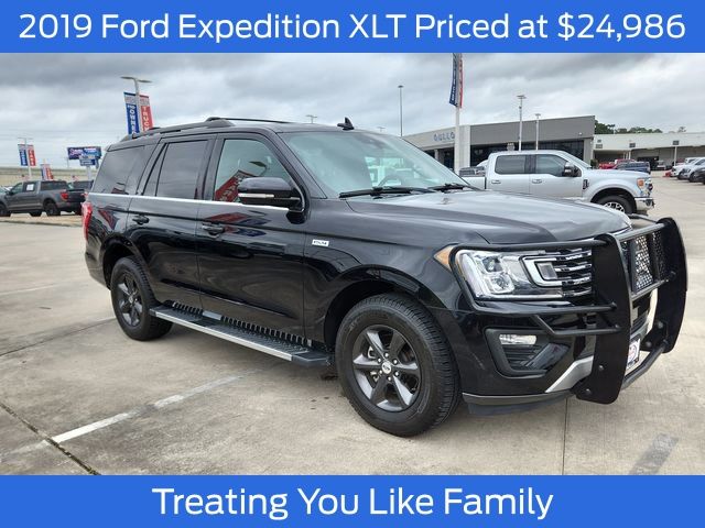 Agate Black Metallic 2019 Ford Expedition SUV / Crossover Four-Wheel Drive Automatic