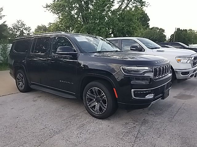 2024 Jeep Wagoneer L Series II 4WD's photo