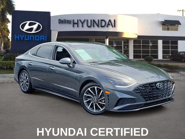 Gray 2022 Hyundai Sonata Sedan Front-Wheel Drive 8-Speed Automatic
