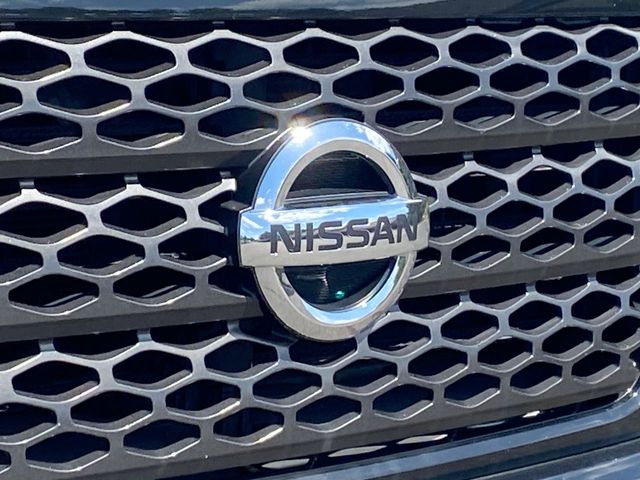 2018 Nissan Titan PRO-4X 31