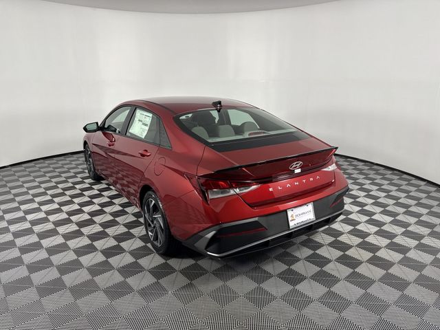 New 2025 Hyundai Elantra For Sale in Indianapolis, IN