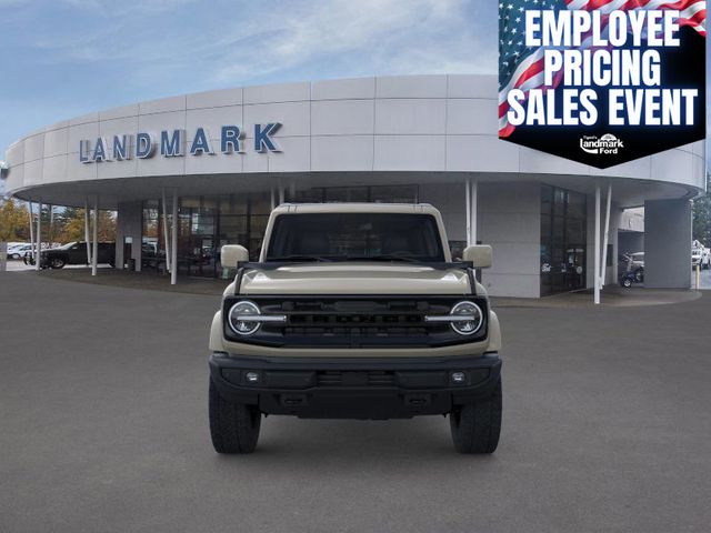 new 2025 Ford Bronco car, priced at $48,328