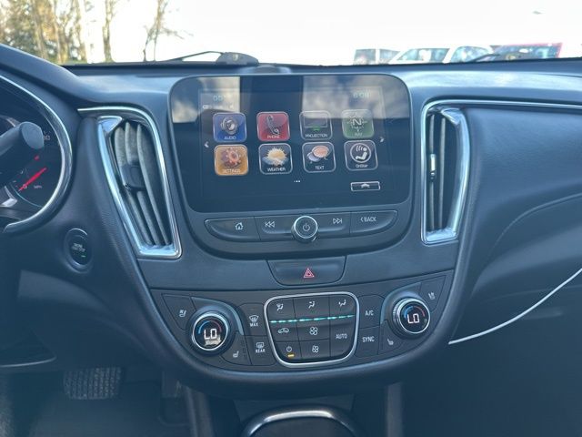 Used 2018 Chevrolet Malibu Premier 4D Sedan