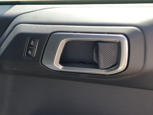 New 2026 Avalanche Ford Badlands® image 41