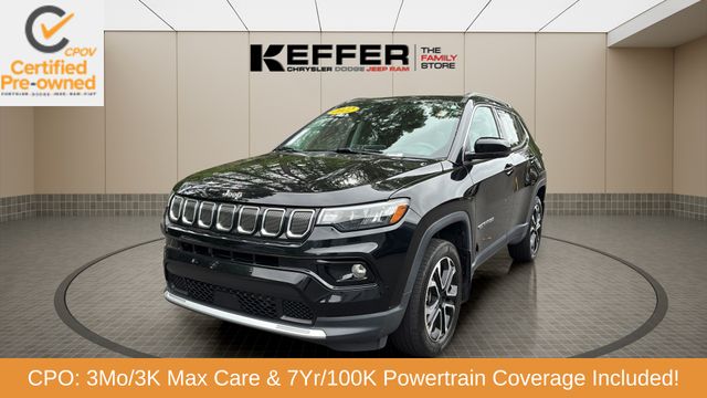 Diamond Black Crystal Pearlcoat 2022 Jeep Compass Limited 4WD SUV / Crossover Four-Wheel Drive 9-Speed Automatic