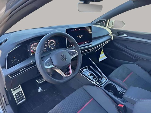 VolkswagenGolf GTI8