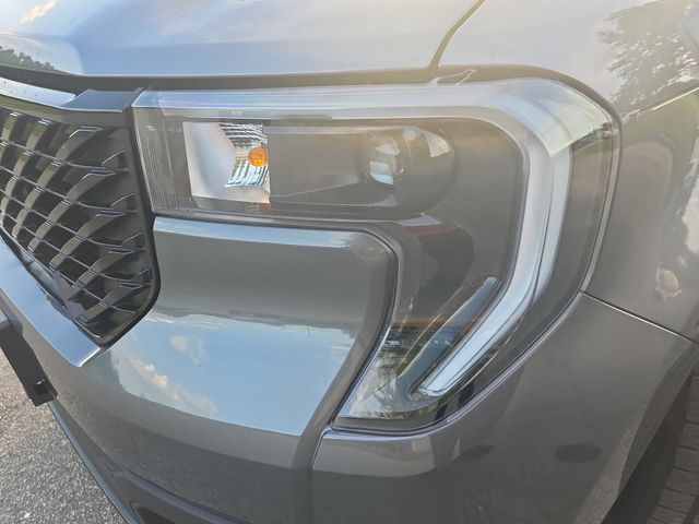 New 2026 Carbonized Gray Metallic Ford Lariat® image 31