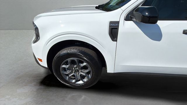 Used 2025 White Ford XLT image 36