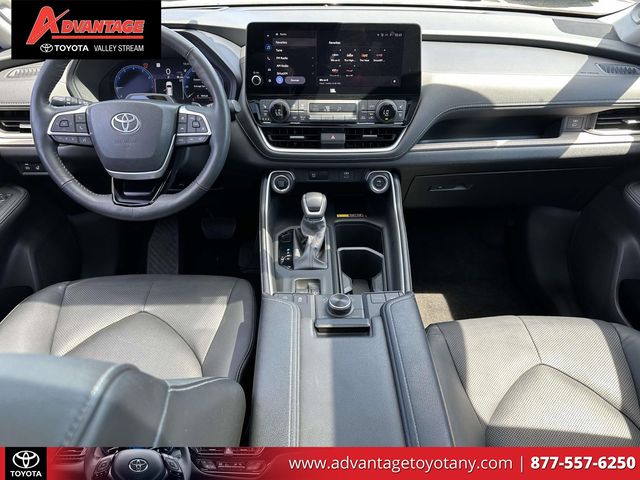 Used 2024 Toyota Grand Highlander SUV