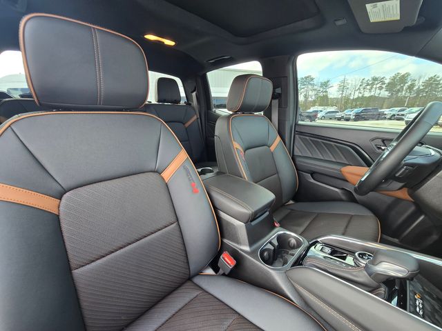 2025 GMC Canyon AT4:44963A