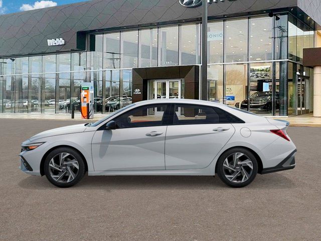 New 2026 White Hyundai SEL Sport image 3