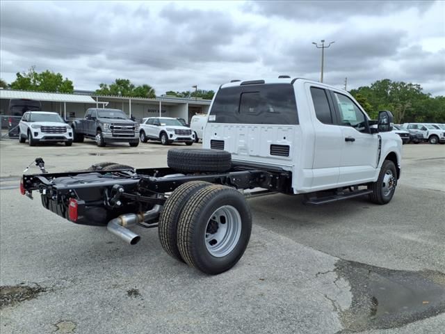 2025 Ford F-350SD XL photo