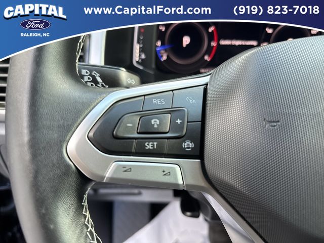 Used 2023  Volkswagen 3.6L V6 SE w/Technology image 22
