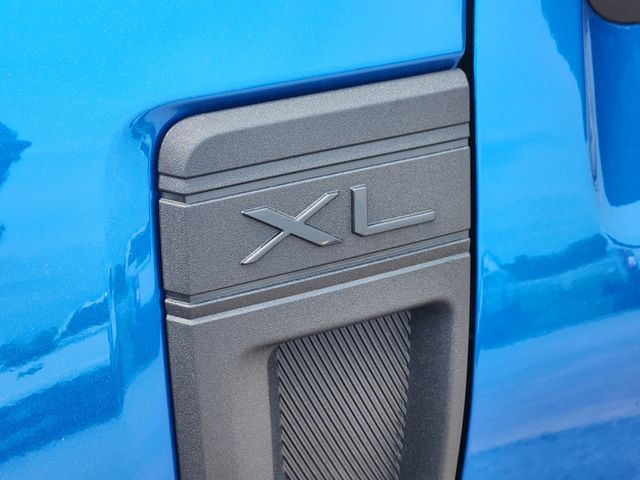 2025 Ford Maverick XL photo