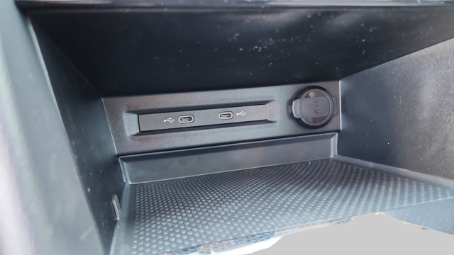 2025 Volkswagen Taos