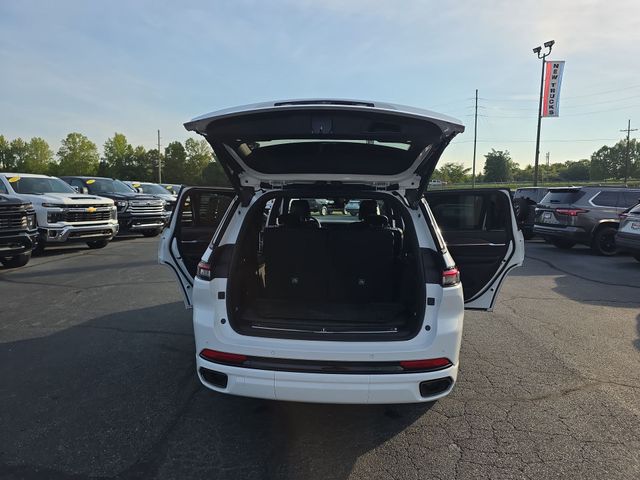 Used 2023 White Jeep Summit image 14