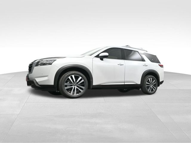 2025 Nissan Pathfinder Platinum 45