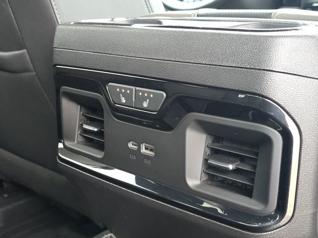 2024 Chevrolet Silverado 1500 ZR2:L166404A