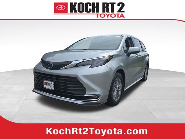 Celestial Silver Metallic 2024 Toyota Sienna Minivan All-Wheel Drive Continuously Variable Transmission