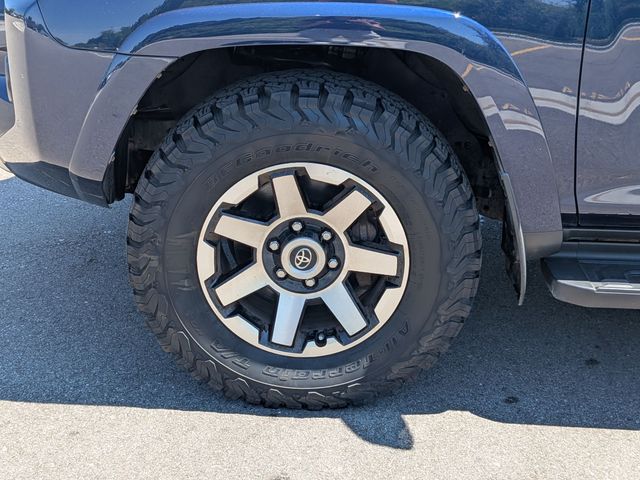 2019 Toyota 4Runner - Image 31