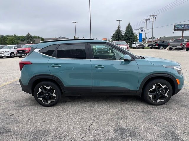 Used 2024 Pluton Blue Kia EX image 2
