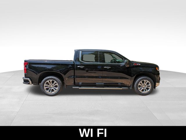 2024 Chevrolet Silverado 1500 LTZ photo